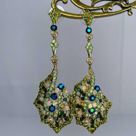 NWOT Crystal & Rhinestone Chandelier Earrings | 3” long